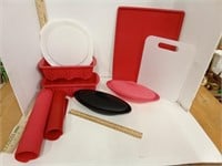 Silicone Baking Mats, Bowls W/Lids, Bread Molds,
