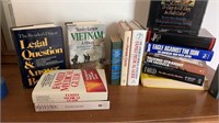 Books Hardcover Books LEE IACOCCA , FORD, VIETNAM