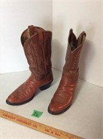 Men’s size 12 boots