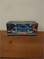 1/18 scale ERTL American muscle 10 years 1970