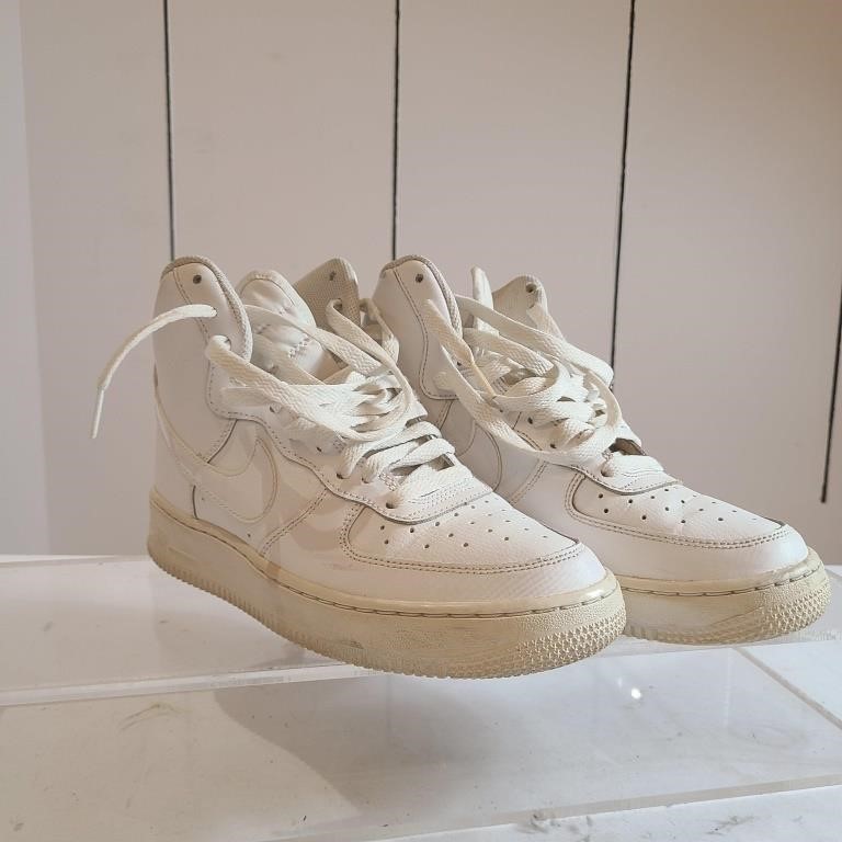 Nike Air Force One High Top Tennis Shoes 6Y