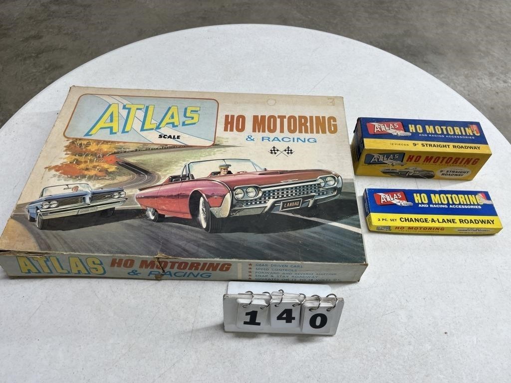 Atlas HO Slot Cars & Track