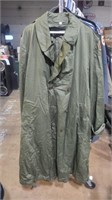 Vietnam trench coat sz large
