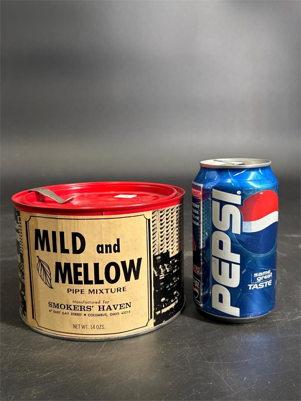 SMOKERS HAVEN MILD AND MELLOW 14 OZ  FULL OLD TIN