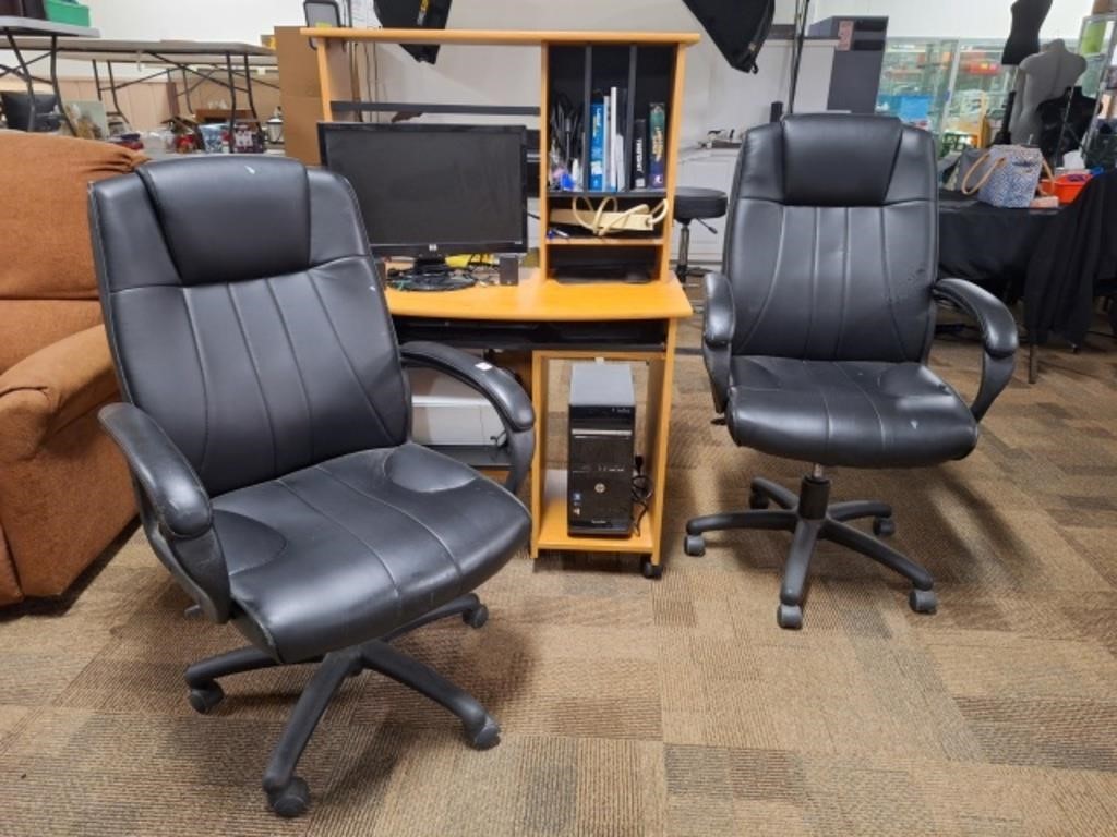 Computer Desk, 2 Desk Chairs, HP Computer