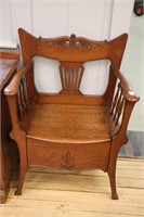 CARVED DEACONS BENCH