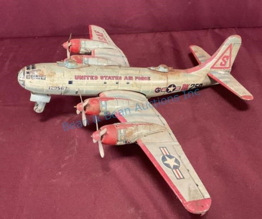 Vintage Japan tin Air Force bomber