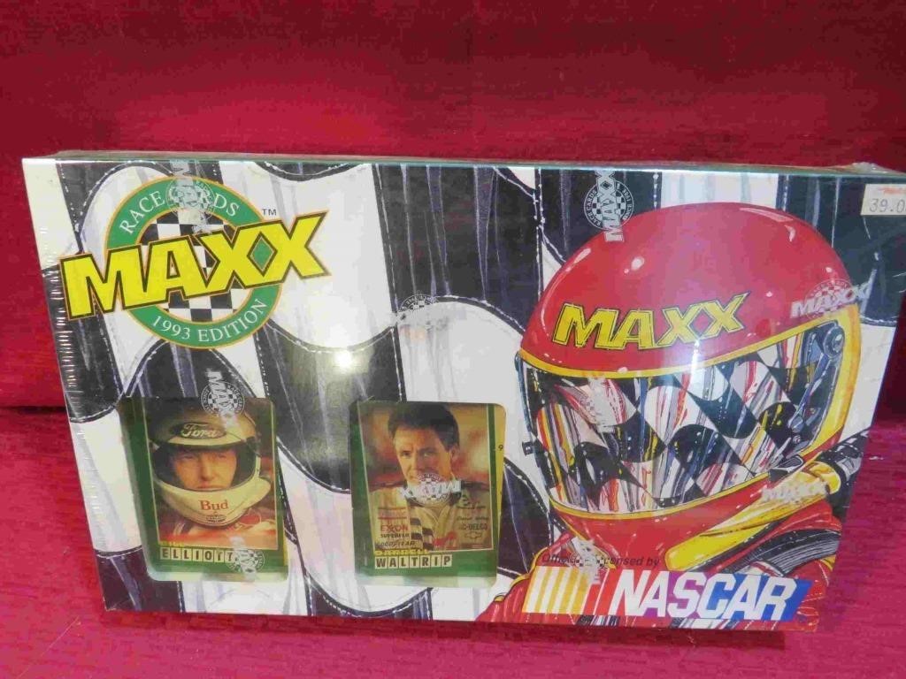 NASCAR Max 1993 Race Car Set Complete Sealed Box