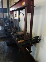 Hydraulic Press & Tools