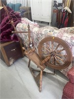 Antique spinning wheel