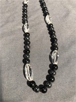 Necklace with Hemetite black stones and glass