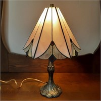 Vintage Tiffany Style Shade Heavy Table Lamp