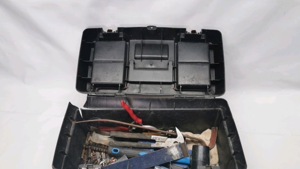 Black and Decker tool box with tools