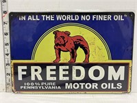 Metal sign- Freedom motor oils