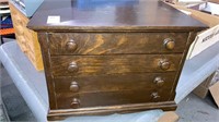Wooden 4-drawer watchmaker cabinet w/top drawer