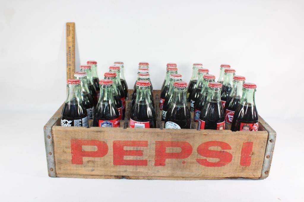 Large Pepsi crate of Vtg glass Coca Cola bottles
