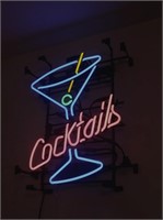 Neon Beer Sign 21x26" (works)