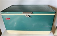 Vtg Coleman Cooler. Good Condition