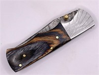 Twist Damascus Folding Knife Hard Wood