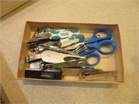 Lot: Nail Clippers, Scissors