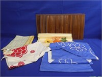 Table Runners & Place Mats