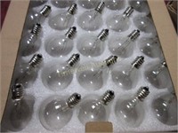 4 boxes of lightbulbs - 120V - 5W