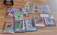 APPROX 16 FORMER NE HUSKER PLAYERS TRADING CARDS