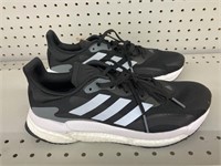 Adidas size 8 1/2 mens runners