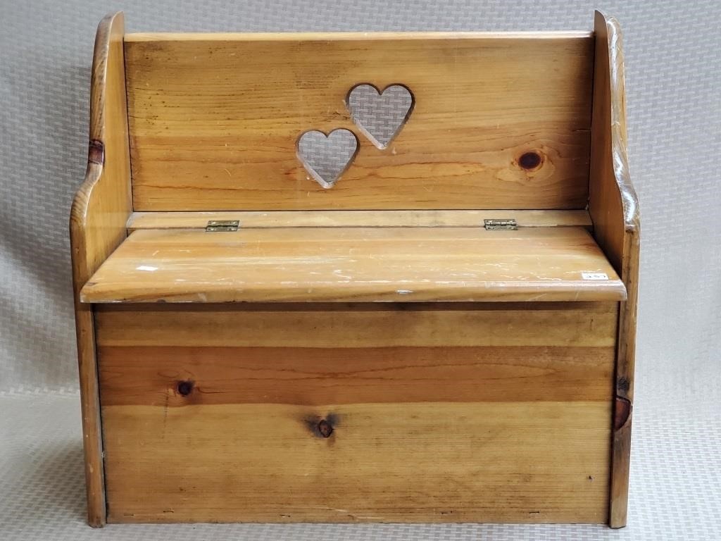 Small Pine Heart Storage Bench w/ Contents