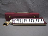 Vintage Hohner Melodia Piano 27 W/Case &