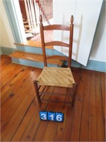 SPINDLE LADDER BACK CHAIR WEAVE CANE SEAT