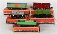 5- LIONEL FREIGHT CARS w/ BOXES