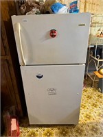 Tappan fridge & freezer, handle broken- got handle