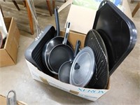 BOX OF MISC COOKWARE