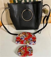 Black purse w/flowered zip bags