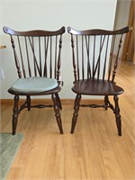 Antique chairs set of 2