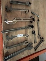 11 MISC VINTAGE WRENCHES