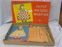 Paper Picture Weaving, Playtime House