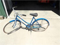 Schwinn Collegiate Bicycle Needs Tires