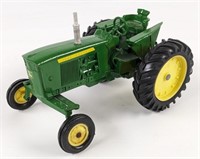 Custom 1/16 John Deere 3020 Tractor