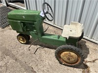 JD Peddle Tractor