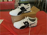 New men's Puma soft foam tennis shoes,