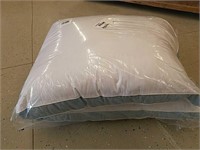 2 MLD density firm standard pillows,