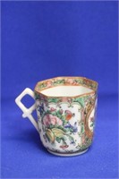 An Antique Chinese Rosemedallion Cup