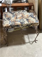 Wrought metal & upholstered cat theme stool 18.5
