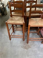 4 Bar Stools