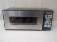 GE Profile Spacemaker 2 microwave