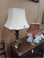 Decorative Metal Table Lamp with Shade and