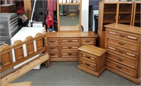 5 Pc Oak Bedroom Set