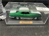 1/34 SCALE 1968 CAMERO Z-25 DIECAST CAR IN CASE